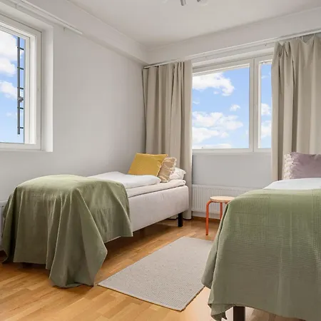 Daire Feel Lapland Penthouse - 2xparking, 3br, Sauna Rovaniemi